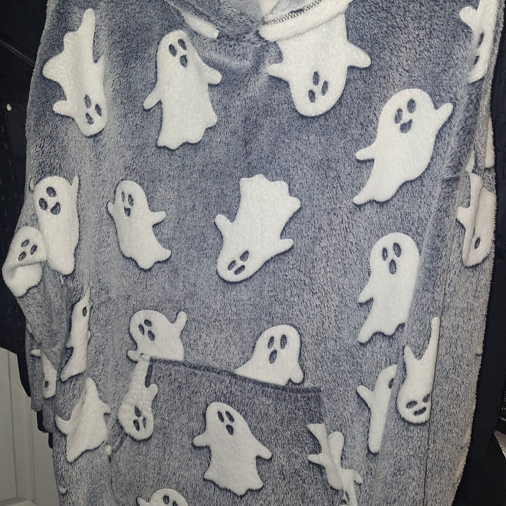 Gray Ghost Oversize Hoodie